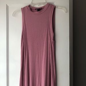 Sleeveless flowy dress